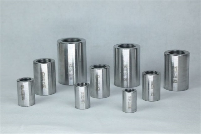 丹巴直螺纹钢筋套筒的优势和特点